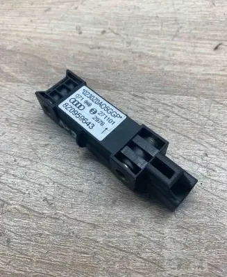 Audi A2 Airbag deployment crash/impact sensor 8Z0959643 Used