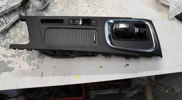 Renault Megane IV Gear selector 