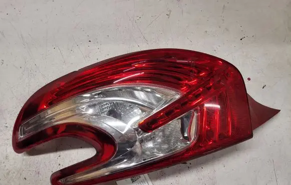 Peugeot 208 Rear/tail lights 9672628280