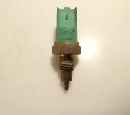 Opel Vivaro Reversing light switch sensor 8200177718 8200177718F