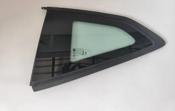 Chevrolet Camaro Rear side window DOT15AS2M100 E000218 43R001238