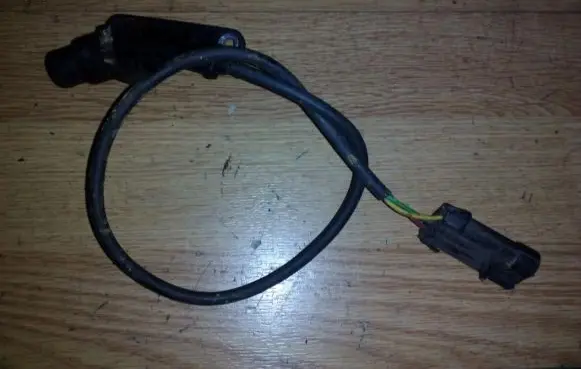 Opel Vectra B Camshaft position sensor 90412795