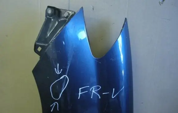 Honda FR-V Fender