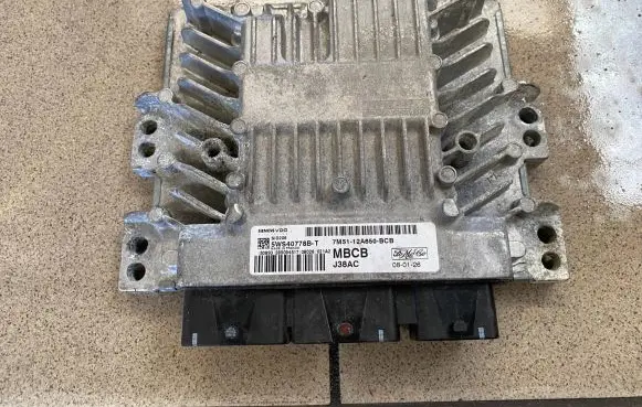 Ford Focus Engine control unit/module ECU 7M51-12A650-BCB