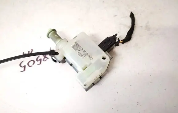 Volvo S40 Central locking motor 30716754