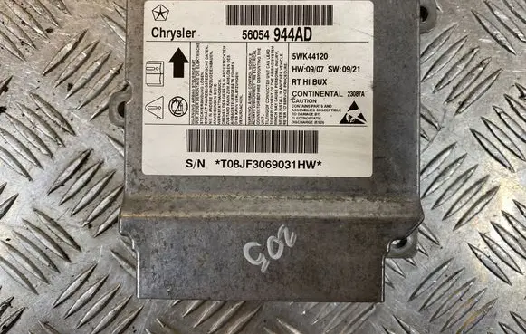 Chrysler Grand Voyager V Airbag control unit/module 56054944AD 5WK44120 T08JF3069031HW