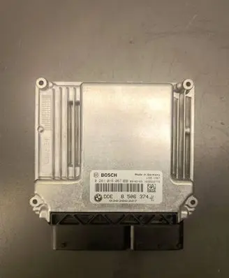 BMW 3 E90 E91 Engine control unit/module 0281016067 8506374 030386327