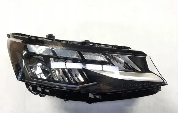 Volkswagen Transporter - Caravelle T7 Headlight/headlamp 7T1941036C