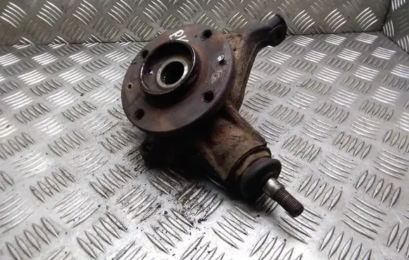 Citroen C4 I Picasso Front wheel hub
