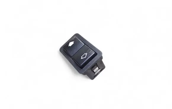 BMW 5 E39 Electric window control switch 8368974