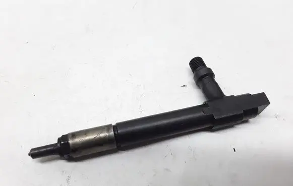 Mazda Premacy Fuel injector