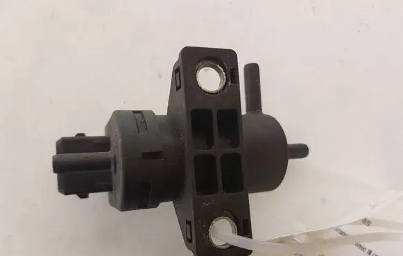 Renault Scenic II - Grand scenic II Turbo solenoid valve 7700113709