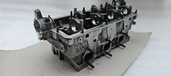 Audi A6 S6 C5 4B Engine head H0L08