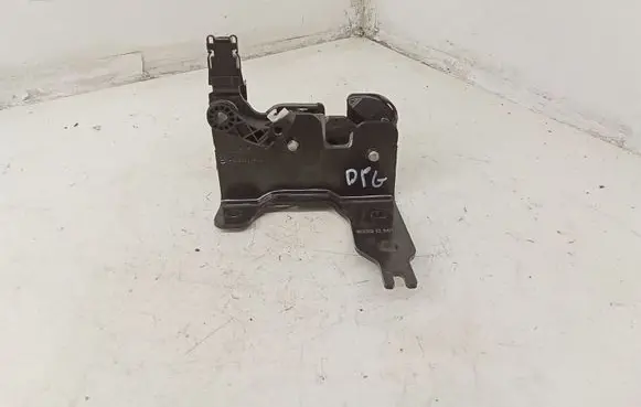 Mercedes-Benz E W212 Seat back rest lock catch A2129200276