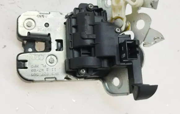 Audi A5 Sportback 8TA Tailgate/trunk/boot lock/catch/latch 8K9827505 1124709