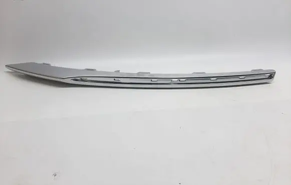 Audi A7 S7 4G Front bumper lower grill 4G8807682D