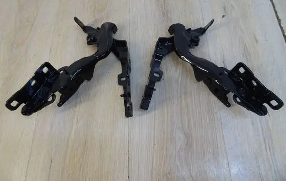 Mercedes-Benz A W176 Engine bonnet/hood hinges A1768800428