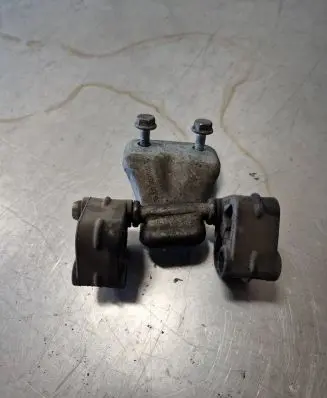 Muffler mount bracket/holder