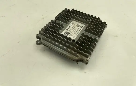 Audi RS6 C7 LED ballast control module 7PP941472J 5DF01109407