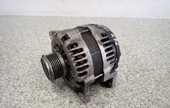 Chevrolet Cruze Generator/alternator 13579675