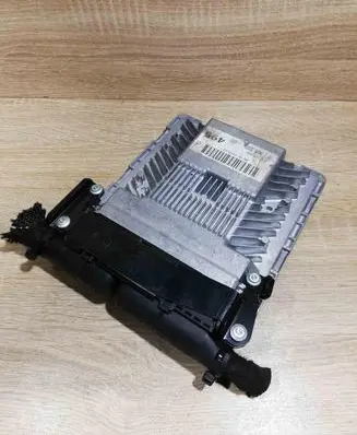 Audi A6 S6 C6 4F Engine control unit/module ECU 4F1910559