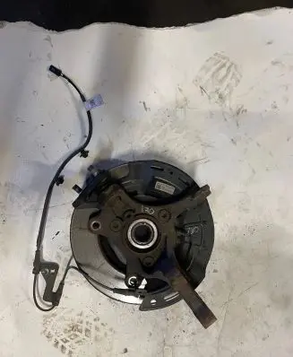 Hyundai i30 Front wheel hub