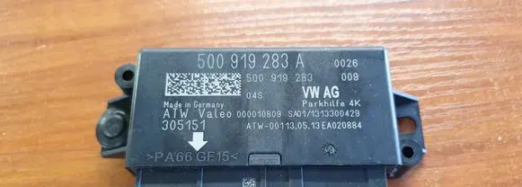 Audi A3 S3 8V Parking PDC control unit/module 5Q0919283A