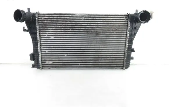 Volkswagen PASSAT B6 Intercooler radiator 1K0145805G