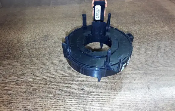 Skoda Superb B5 (3U) Airbag slip ring squib (SRS ring) 1J0959653E