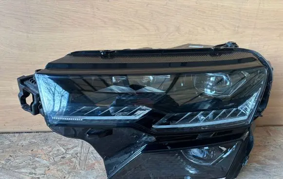 Skoda Karoq Headlight/headlamp 57B941035 24062022 0022570809