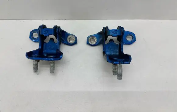 Suzuki Ignis Rear door hinge set 