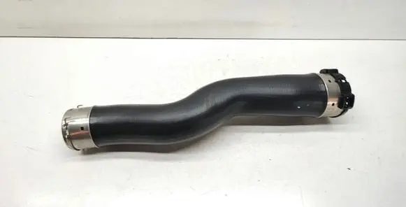 BMW 5 F10 F11 Intercooler hose/pipe