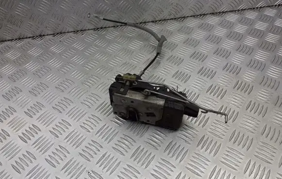 Opel Signum Front door lock 13210767QN