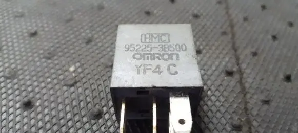 Hyundai Santa Fe Other relay 952253B500