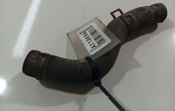 Toyota Previa (XR30, XR40) II Engine coolant pipe/hose 
