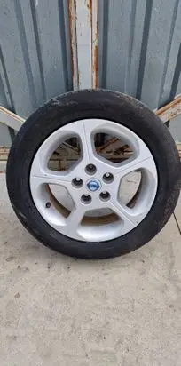 R16 alloy rim