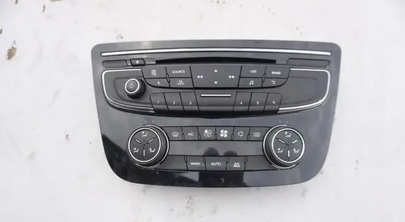 Peugeot 508 Climate control unit