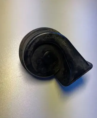 BMW 3 F30 F35 F31 Horn signal 7400706 SD010