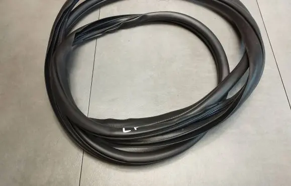 Volkswagen Amarok II Front door rubber seal 2HJ837911D