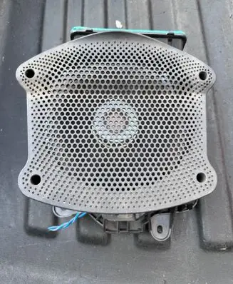 BMW 6 G32 Gran Turismo Subwoofer speaker 6801076 65136801076 48011002