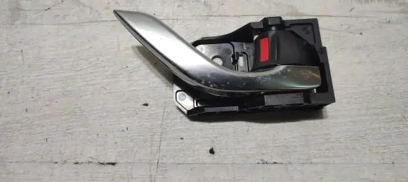 Mazda 3 III Rear door interior handle PA6GF30 T8314R KD53