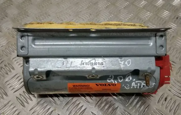 Volvo XC70 Passenger airbag 570306400F 9206138