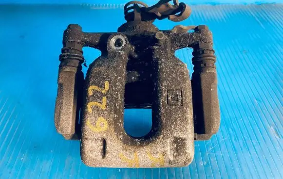 Opel Astra K Rear brake caliper