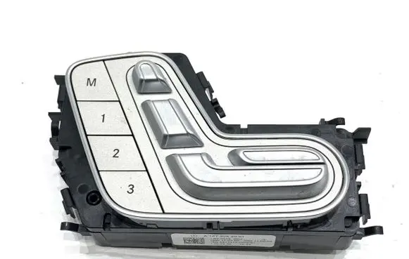 Mercedes-Benz GLE W167 Seat control switch A1679052001