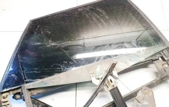 Audi A6 S6 C5 4B Rear door window glass dot90as2m30