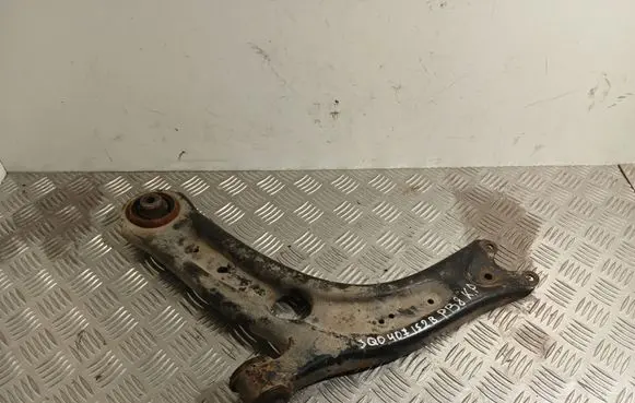 Volkswagen PASSAT B8 Front lower control arm/wishbone 3Q0407152B