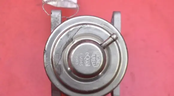 Skoda Octavia Mk2 (1Z) EGR valve EV045