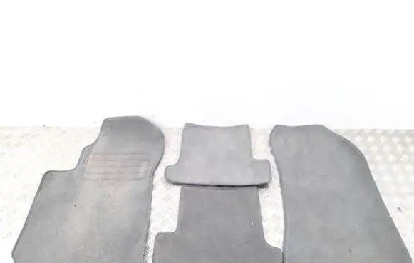 Alfa Romeo Brera Car floor mat set 