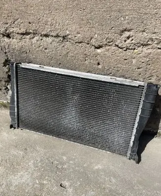 BMW 3 E90 E91 Coolant radiator 781291403 7812914