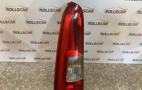 Volvo V70 Rear/tail lights 9154493